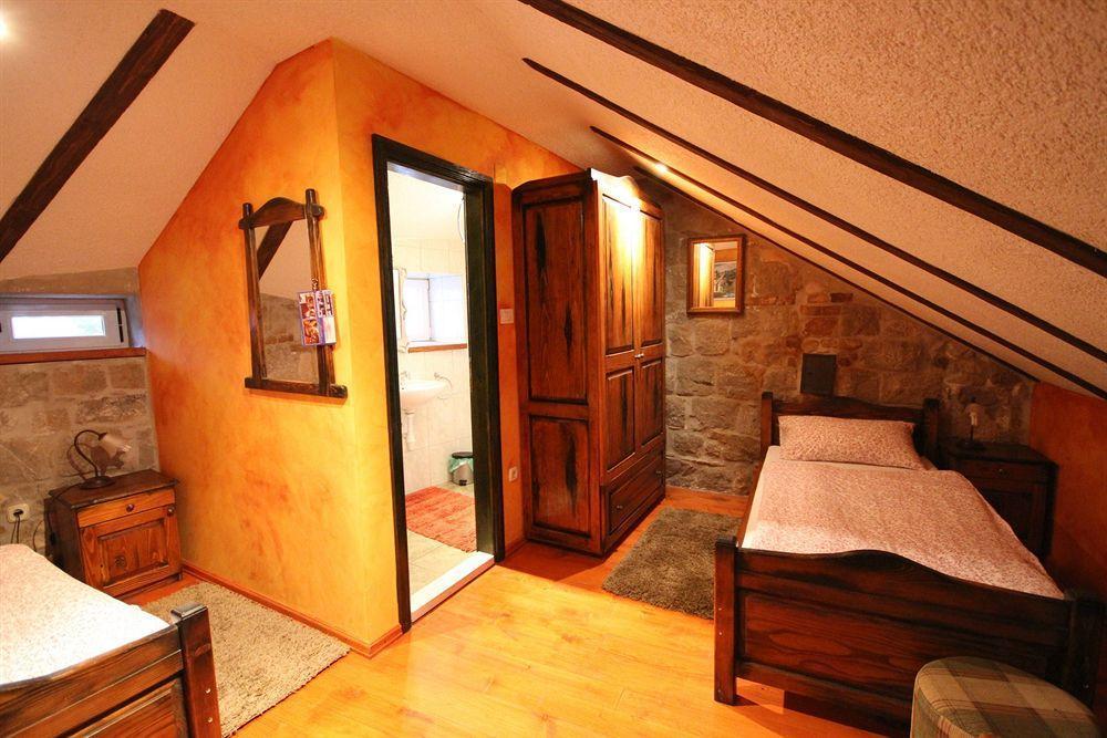 Kaštela XIV Century Rooms المظهر الخارجي الصورة