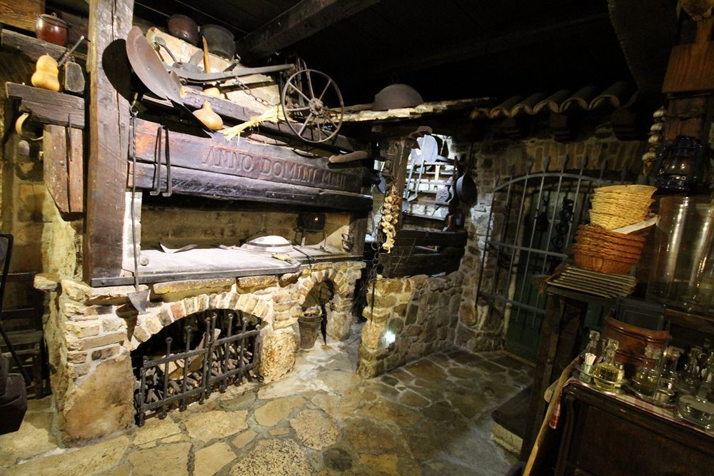 Kaštela XIV Century Rooms المظهر الخارجي الصورة